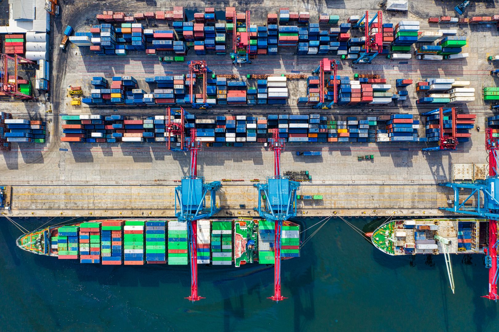 pexels.com photo cargo ship containers