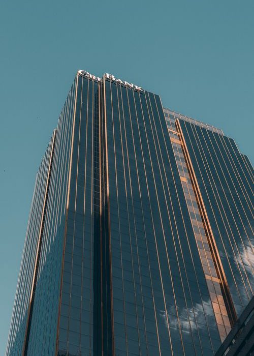 pexels.com photo bank building